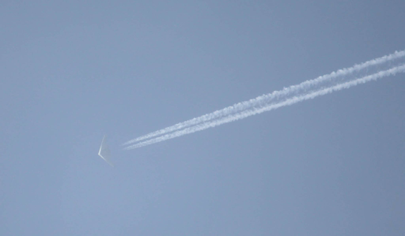 Illustration for article titled So What Were Those Secret Flying Wing Aircraft Spotted Over Texas?